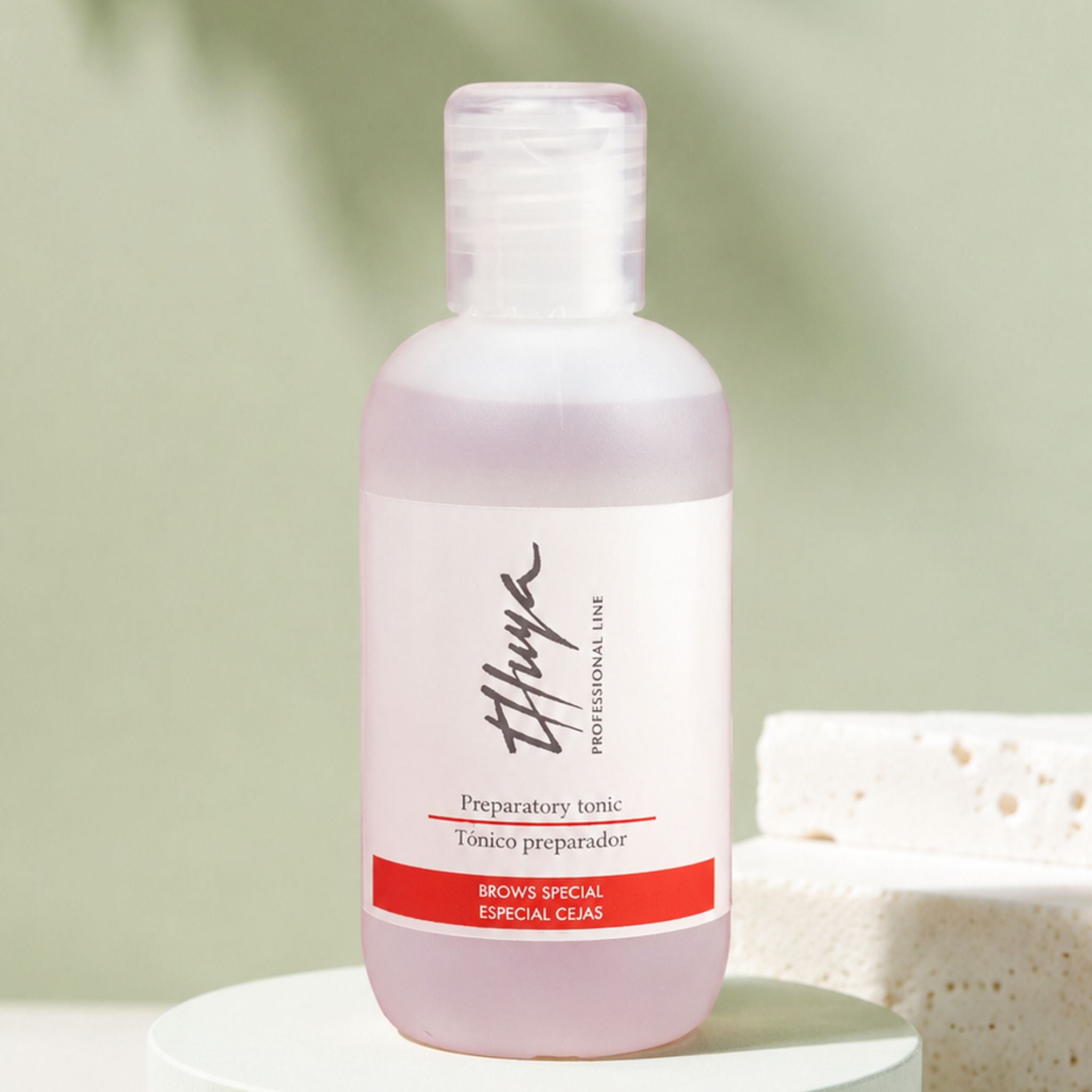 Thuya Soothing Preparatory Eyebrow Tonic